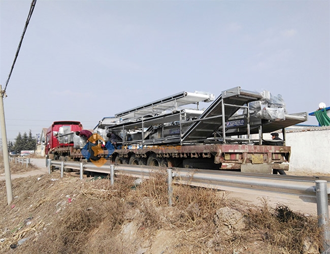 預制菜加工設備裝車發往客戶